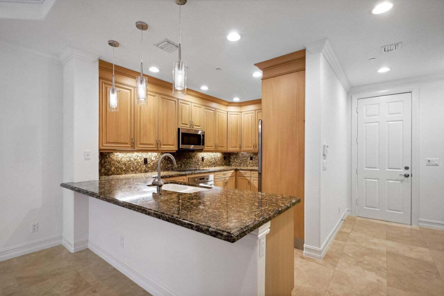 3863 NE 22nd Way, Lighthouse Point FL 33064 photo 2