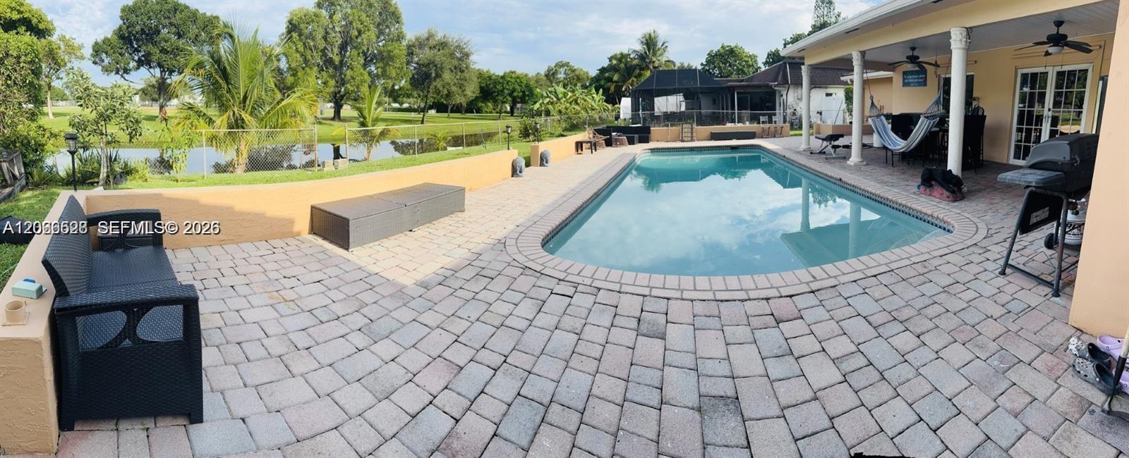 1230 NW 74th Ave, Plantation FL 33313 photo 2