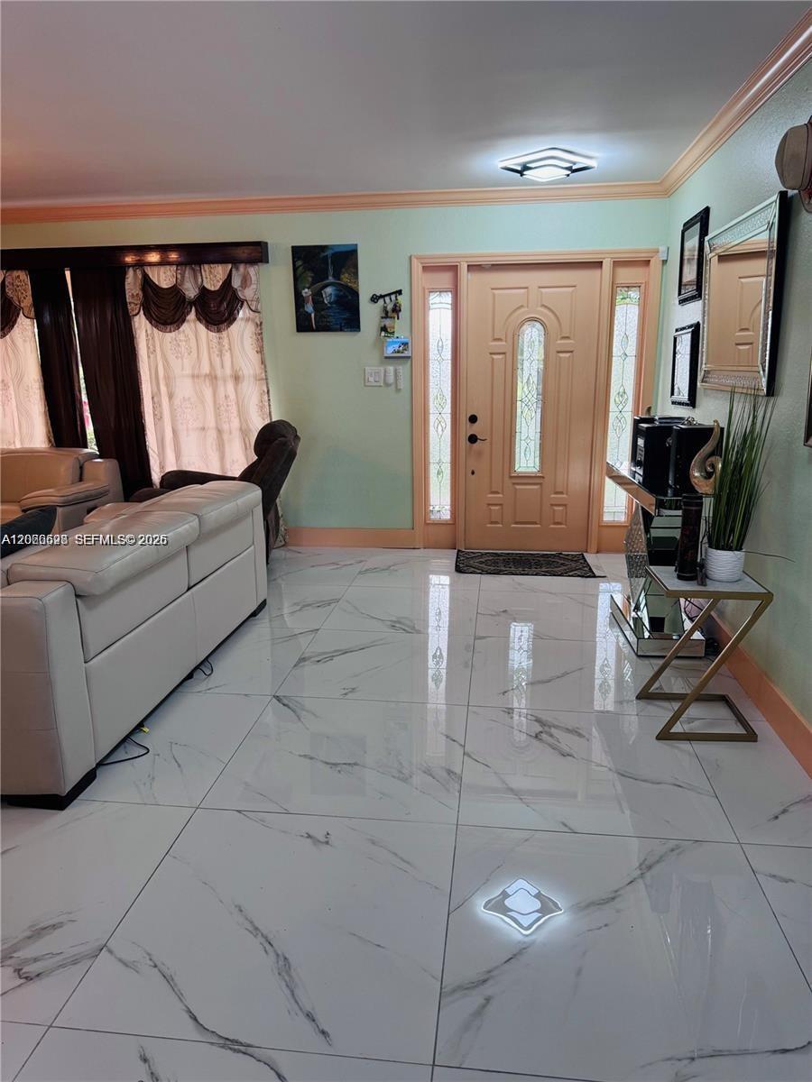 1230 NW 74th Ave, Plantation FL 33313 photo 3