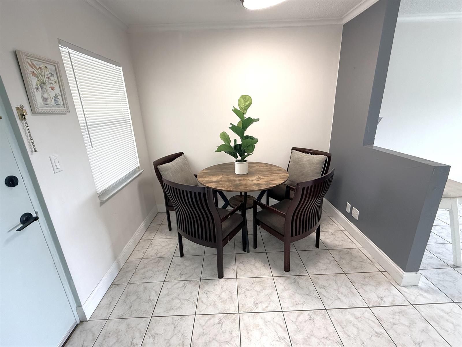 2555 NE 11TH Street # 303, Fort Lauderdale FL 33304 photo 4