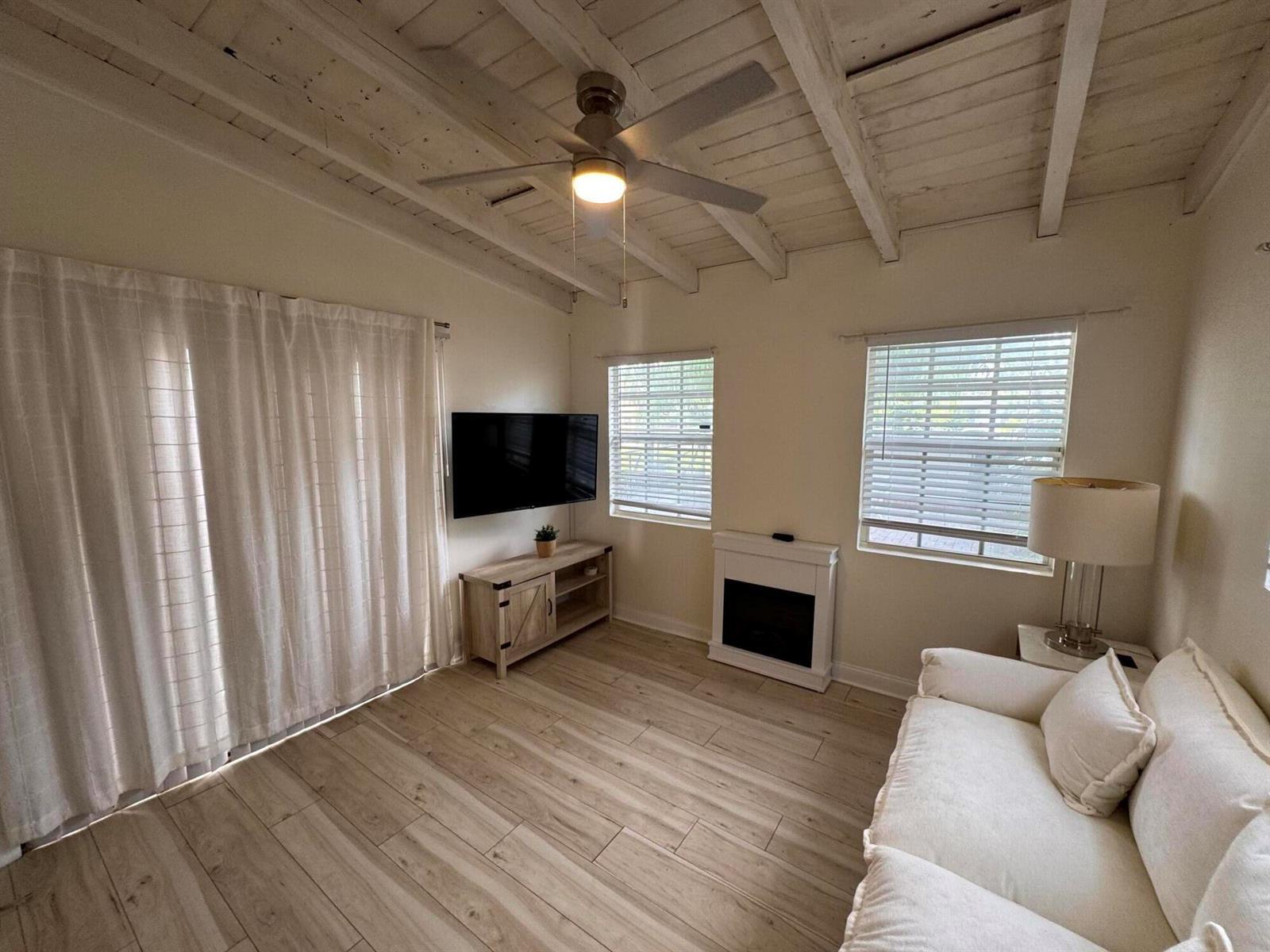 17 S D Street # 1, FL 33460 photo 2