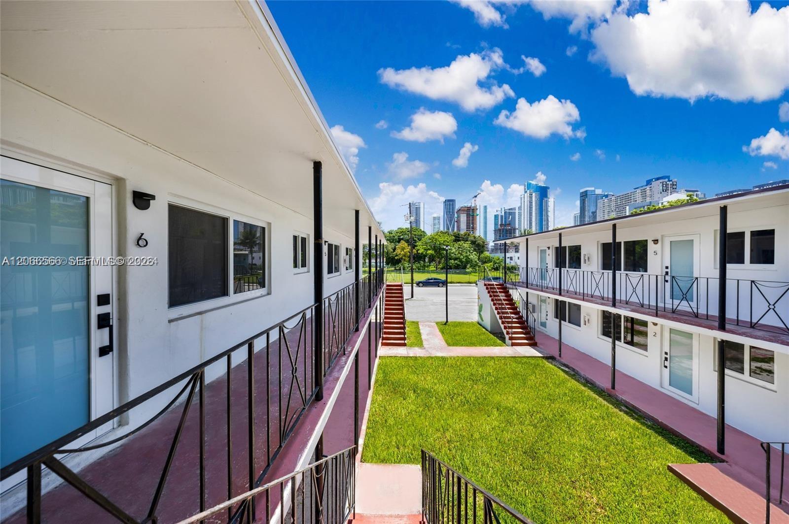 1150 NW 1st Pl # 4, Miami FL 33136 photo 3