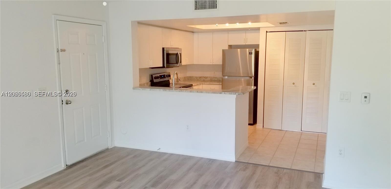 4195 N Haverhill Rd # 303, West Palm Beach FL 33417 photo 2