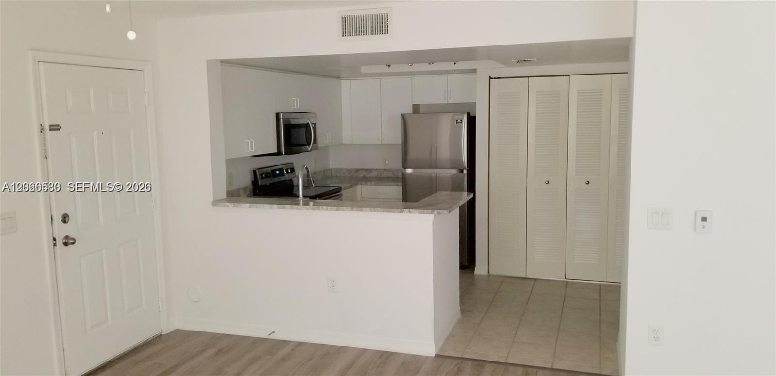 4195 N Haverhill Rd # 303, West Palm Beach FL 33417 photo 3