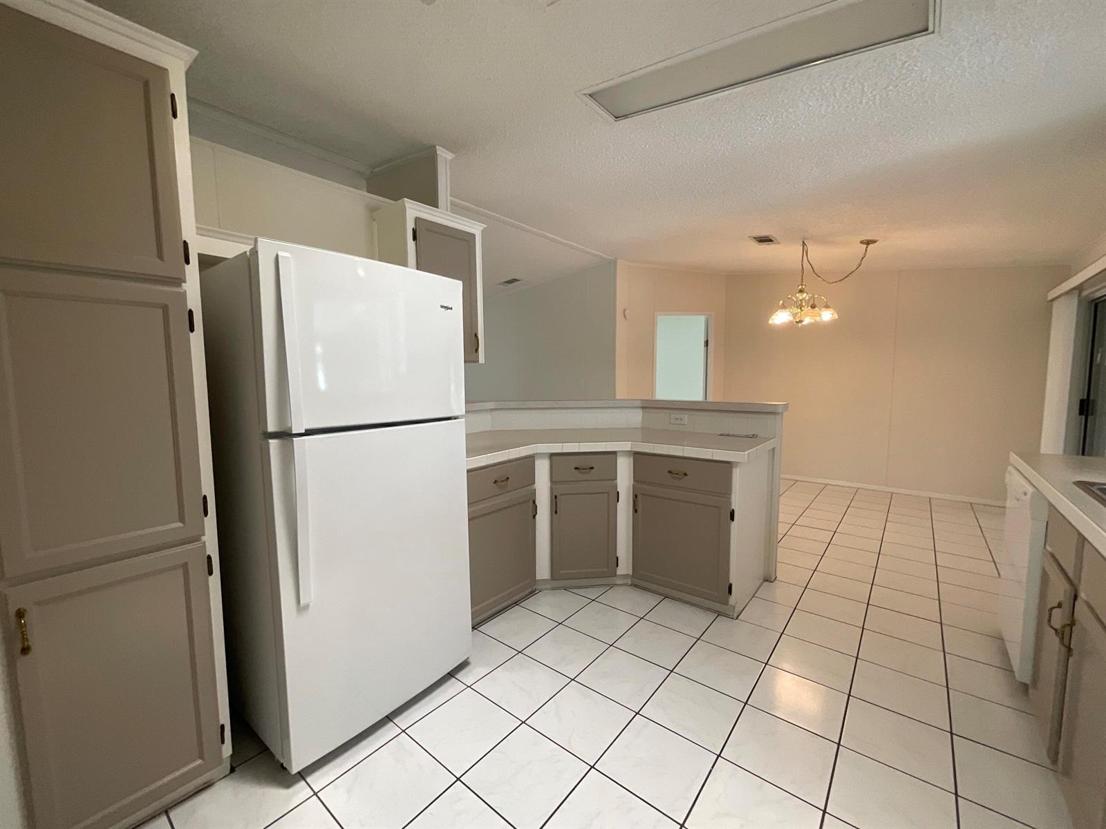 827 Sunglow Street, Boynton Beach FL 33436 photo 4