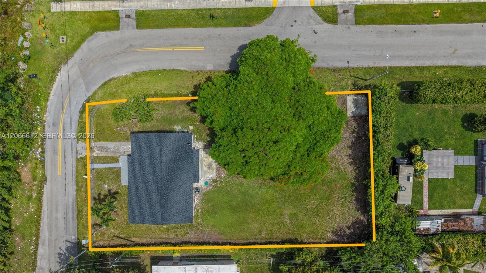 21421 SW 110th Ave, Cutler Bay FL 33189 photo 3