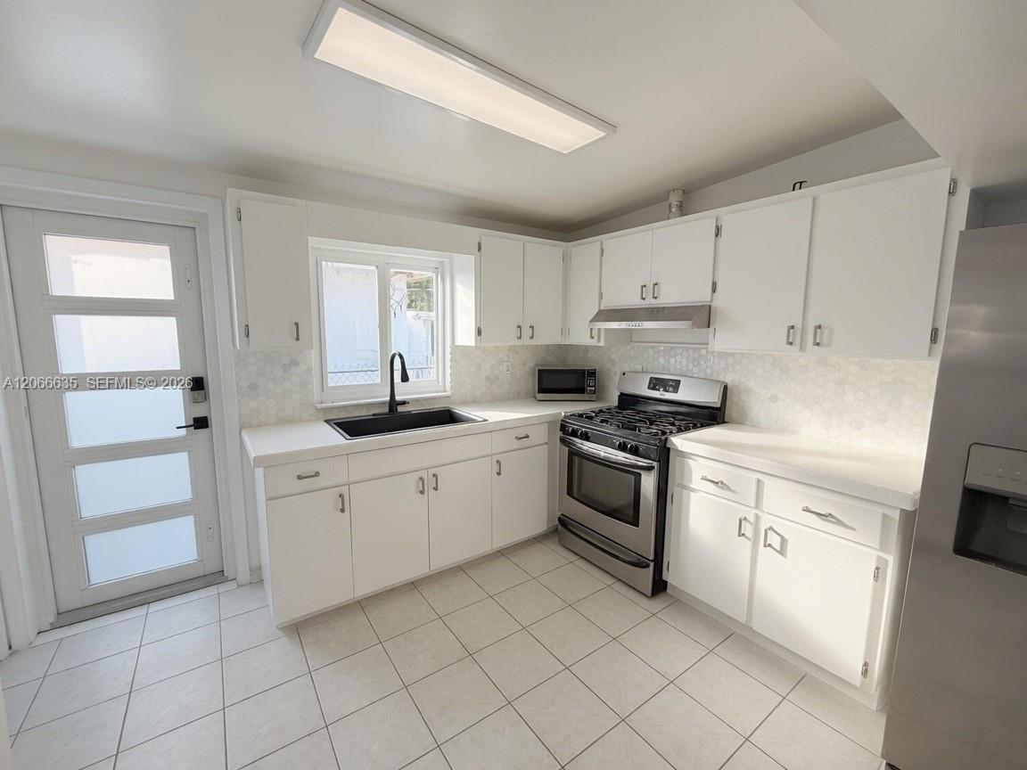 5911 SW 6th St # 2, Miami FL 33144 photo 3