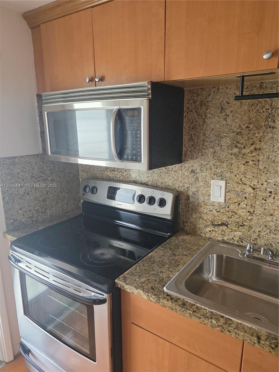 1500 SE 15th St # 318, Fort Lauderdale FL 33316