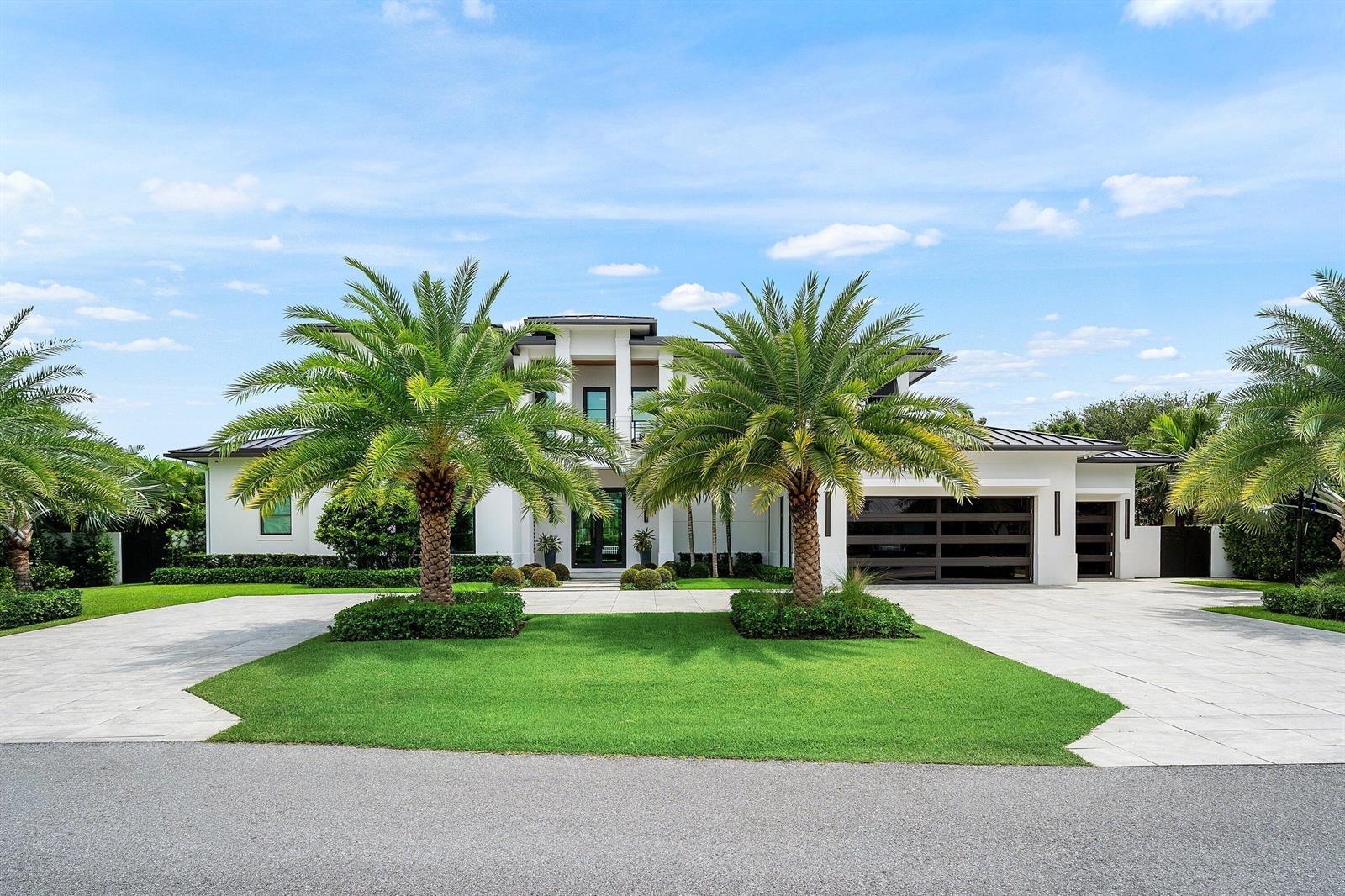 830 Lake Shore Drive, Delray Beach FL 33444 photo 2