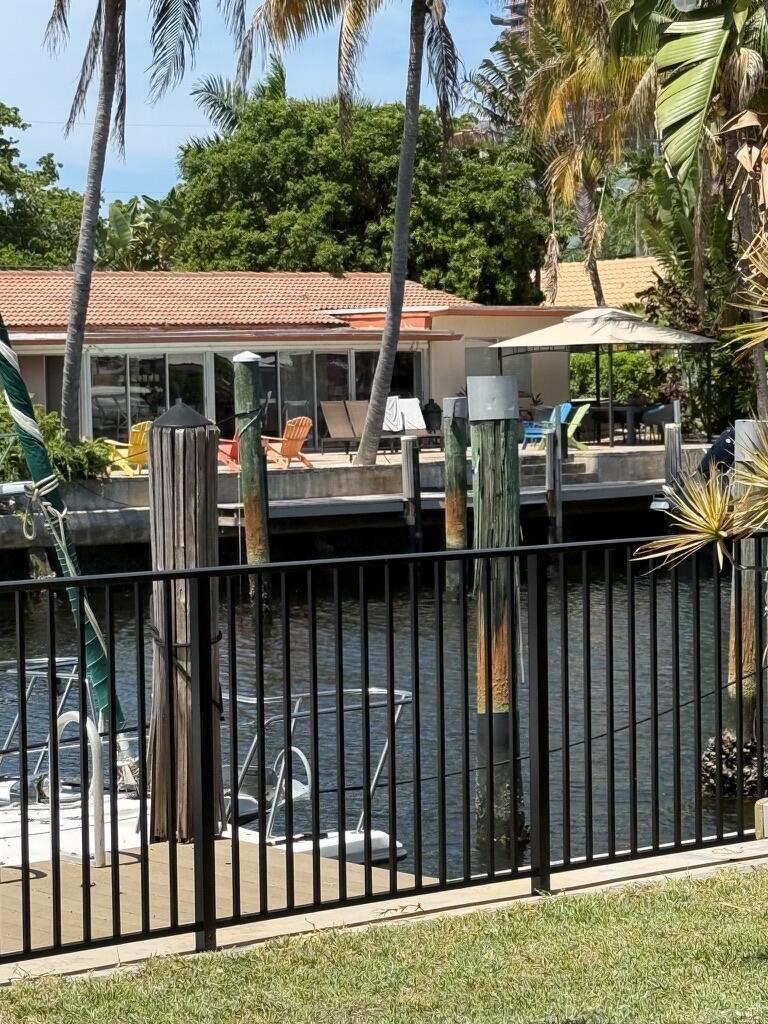 11 SUNSET Lane, Lauderdale By The Sea FL 33062 photo 4