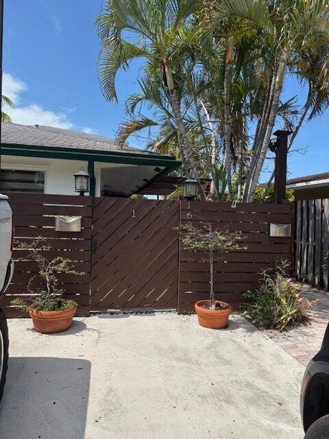 1637 NE 5TH Street # 2, Fort Lauderdale FL 33301 photo 2