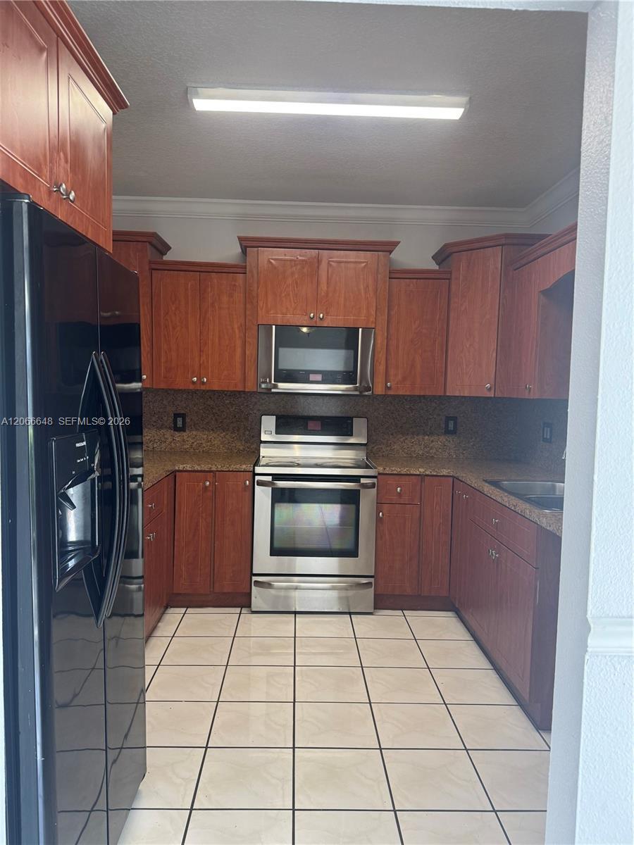 8380 NW 103rd St # 105G, Hialeah Gardens FL 33016 photo 4