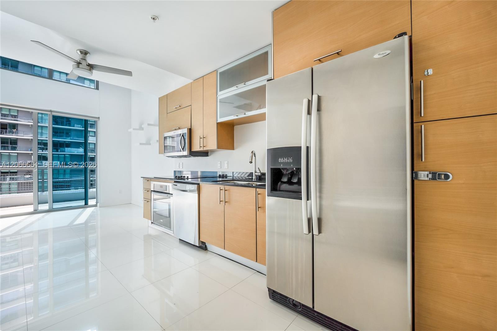 60 SW 13 ST # 4208, Miami FL 33130 photo 3