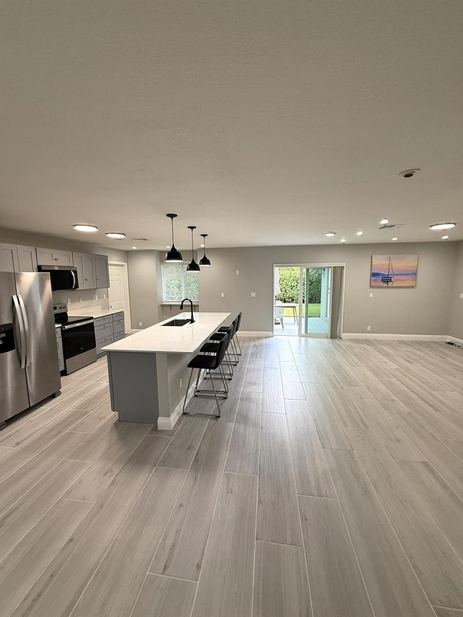 12480 SW 2nd Street, Plantation FL 33325 photo 5