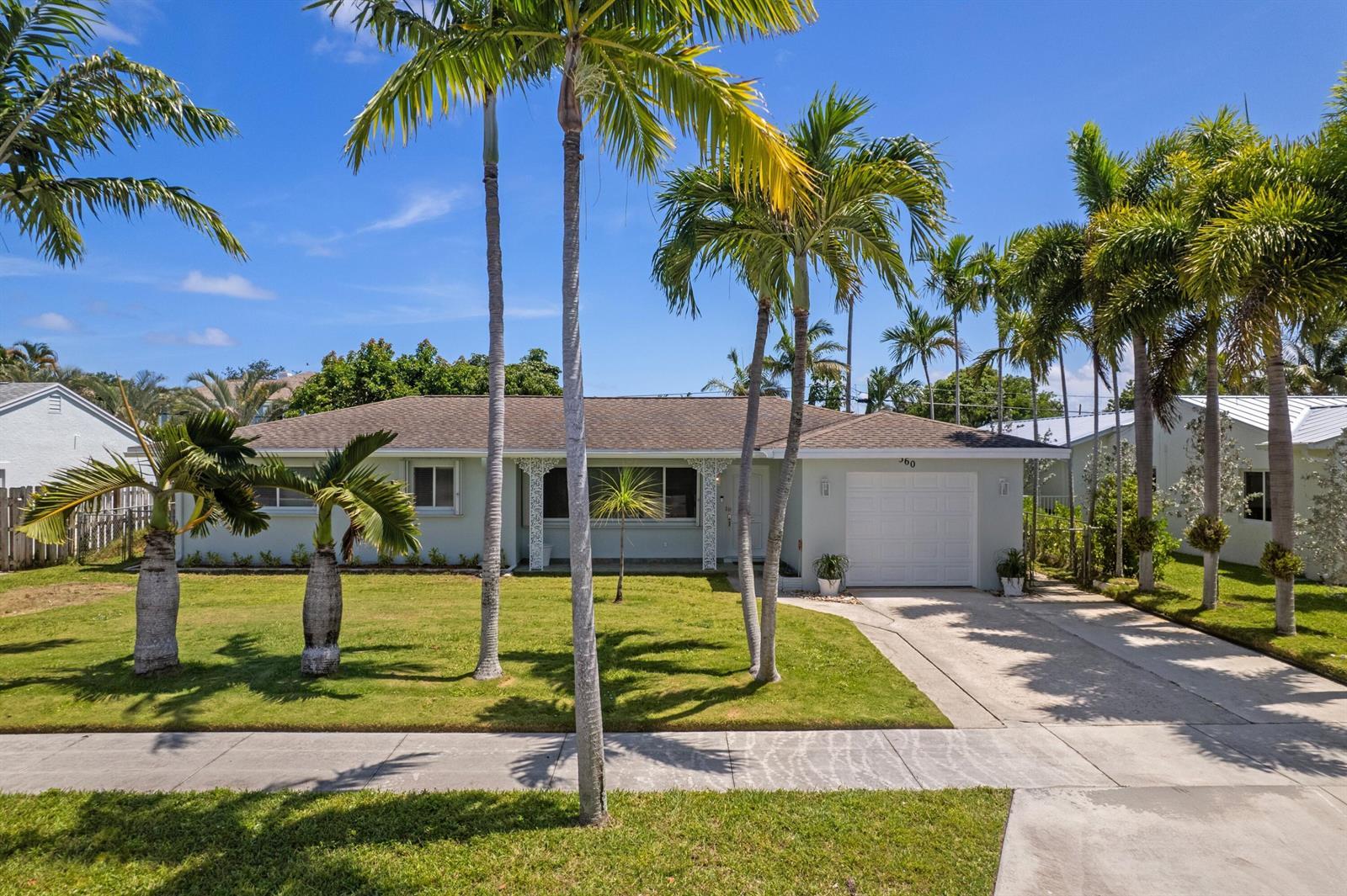 360 PALMETTO Street, West Palm Beach FL 33405 photo 2