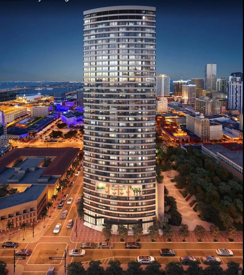 225 N Miami Ave # 2801, Miami FL 33128