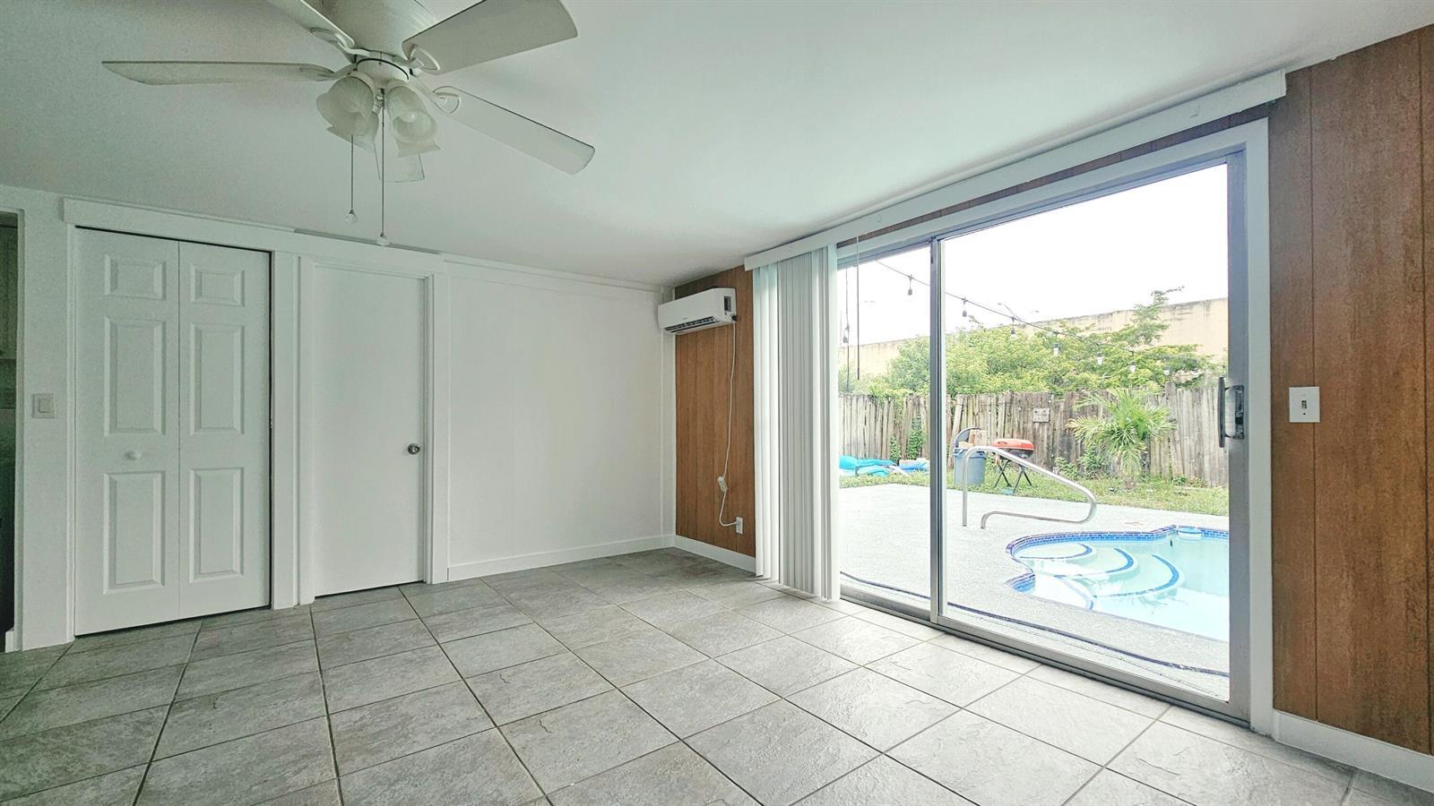 330 N Ware Drive, West Palm Beach FL 33409 photo 2