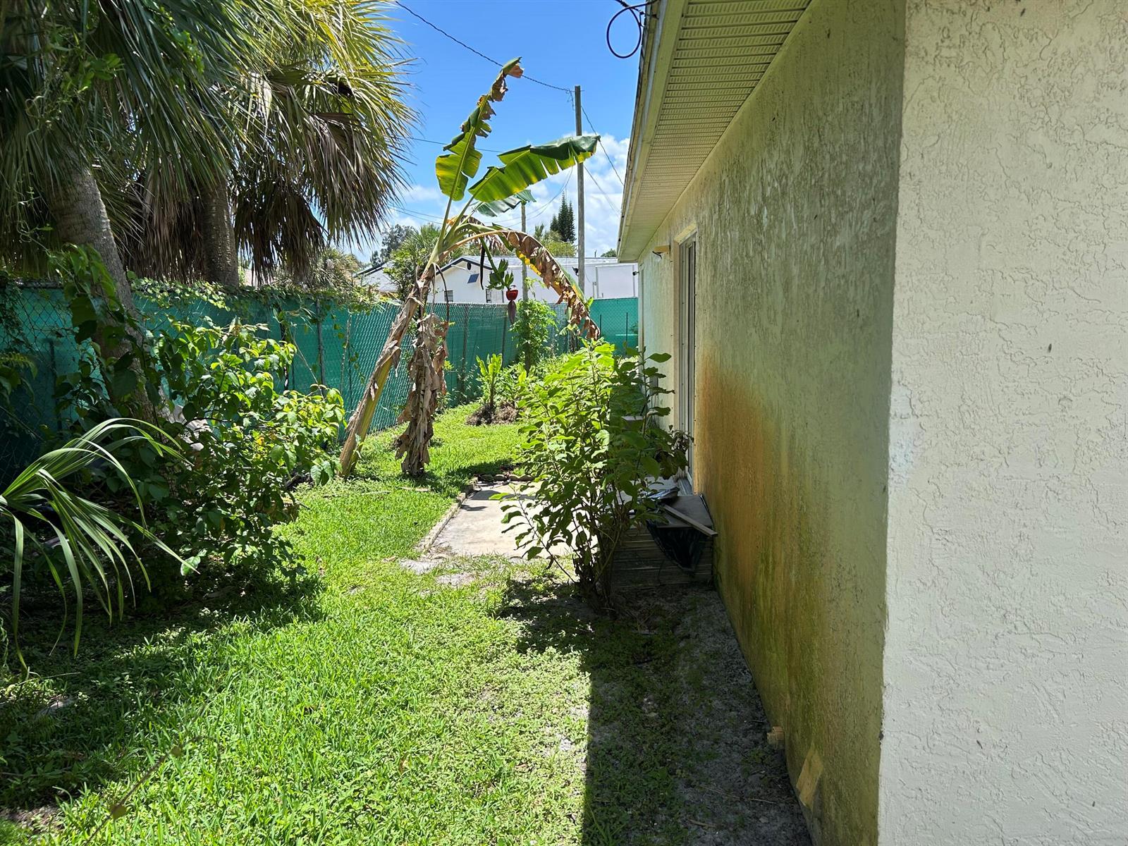 806 NW 1ST Street, Boynton Beach FL 33435 photo 5