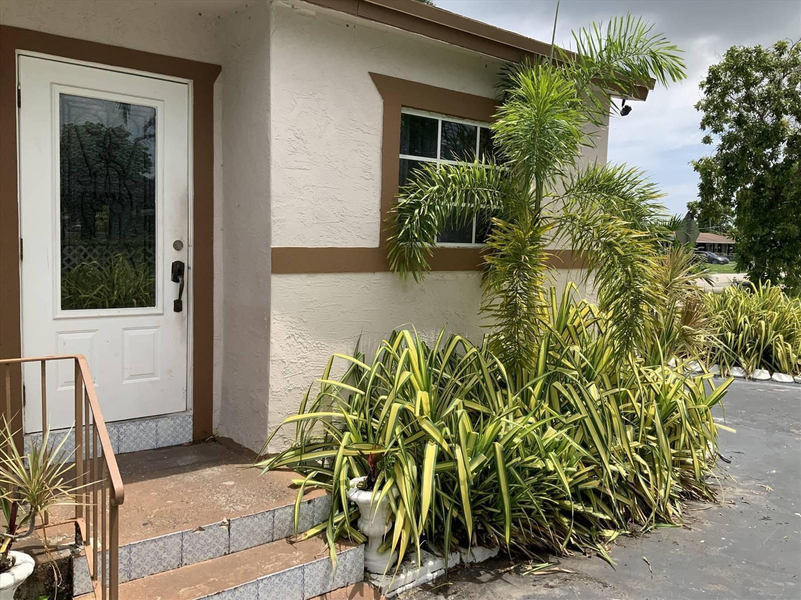 2161 NW 29TH Avenue, Fort Lauderdale FL 33311 photo 2