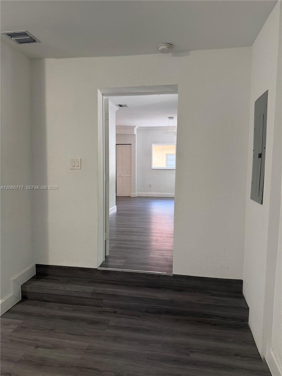 328 SW 15th Ave, Miami FL 33135 photo 2