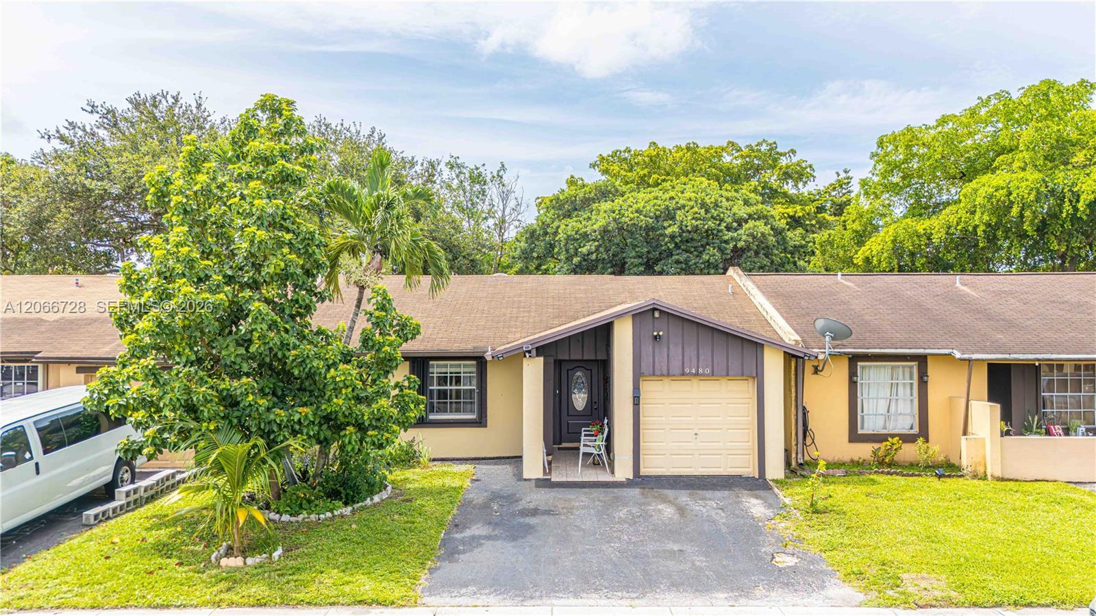 9480 W Fern Ln, Miramar FL 33025 photo 2