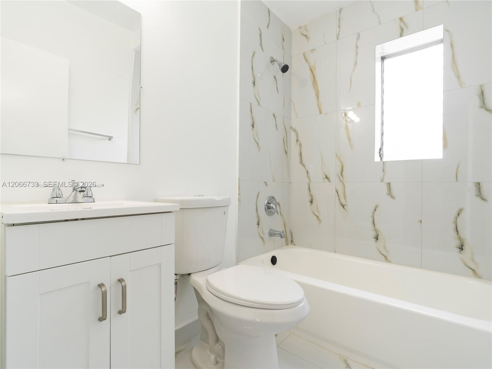 7635 Dickens Ave # 8, Miami Beach FL 33141 photo 5