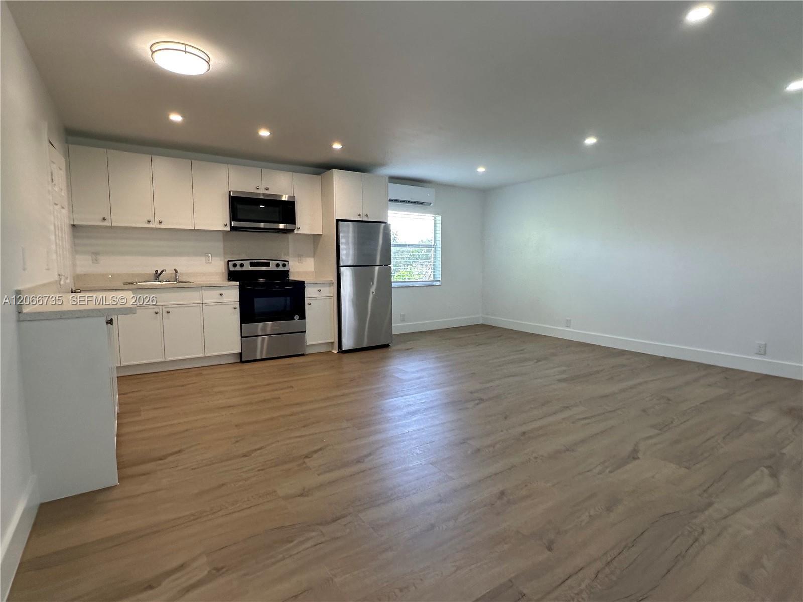 1413 N Dixie Hwy # 5, Fort Lauderdale FL 33304 photo 3