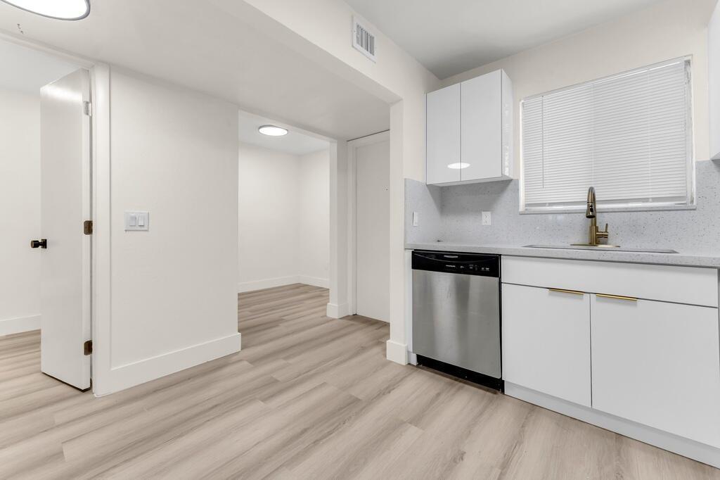 2701 N 34TH Avenue # 1D, Hollywood FL 33021 photo 2