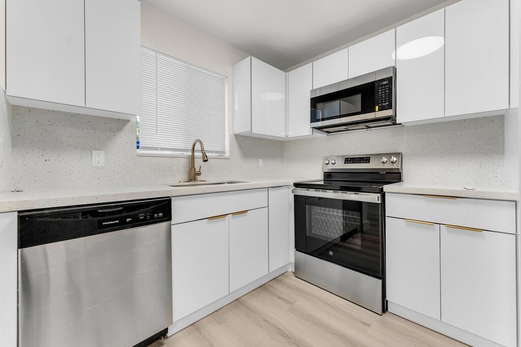 2701 N 34TH Avenue # 1D, Hollywood FL 33021 photo 4