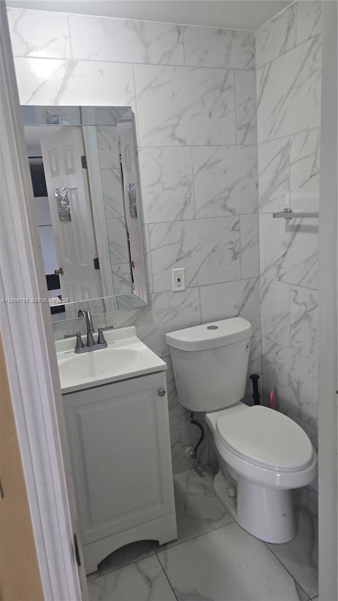 1161 NE 111th St # 1, Miami FL 33161 photo 4