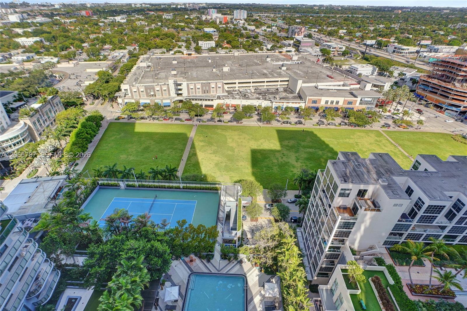 121 NE 34th St # 2310, Miami FL 33137 photo 5