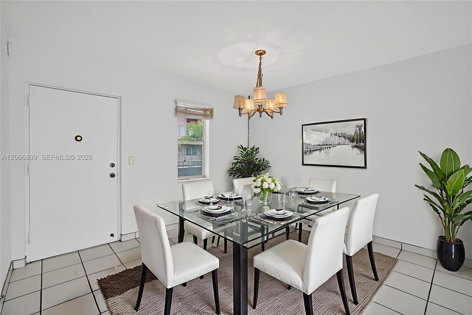 2821 Somerset Dr # 317, Lauderdale Lakes FL 33311 photo 3