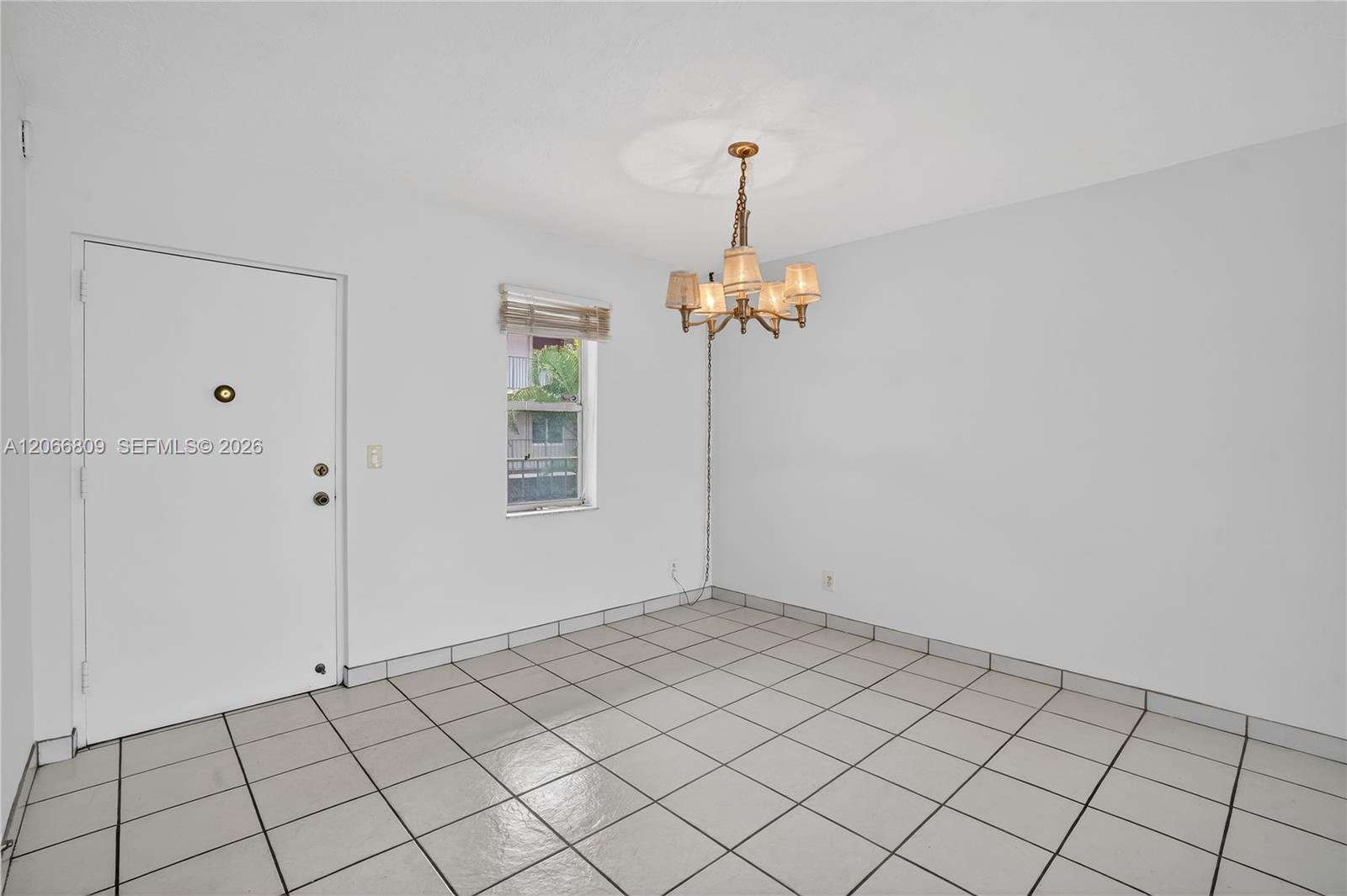 2821 Somerset Dr # 317, Lauderdale Lakes FL 33311 photo 4
