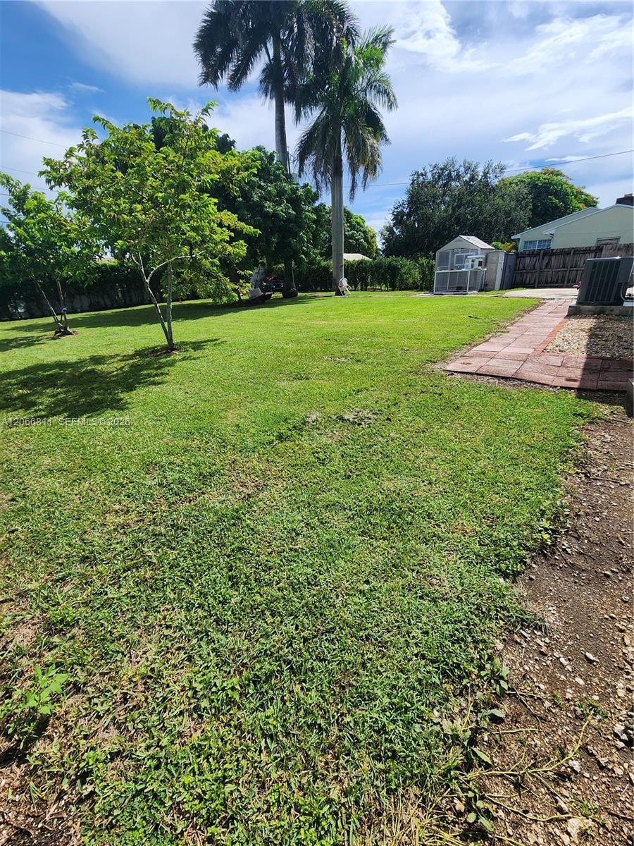 771 NW 15th St, Homestead FL 33030 photo 3