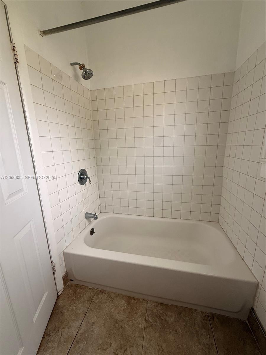 670 W 46th St # 5, Miami Beach FL 33140 photo 3