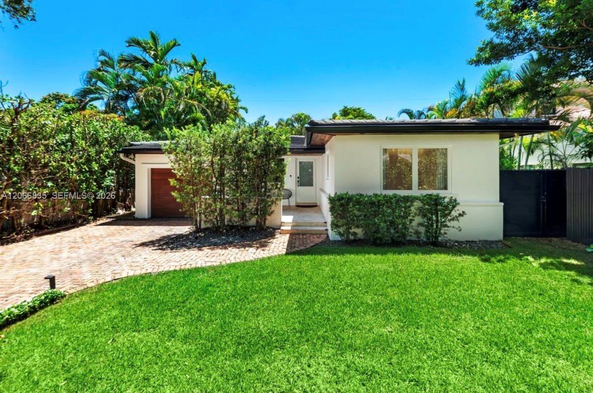 5711 Michelangelo St, Coral Gables FL 33146