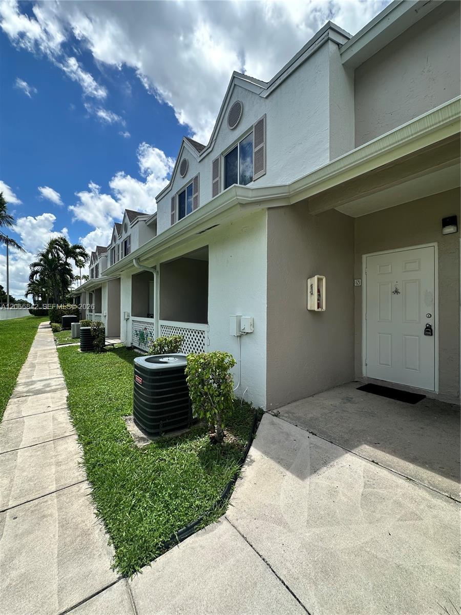 17515 NW 67th Ct # 22, Hialeah FL 33015 photo 5