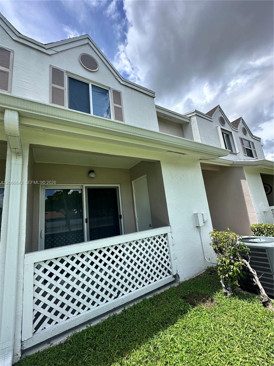 17515 NW 67th Ct # 22, Hialeah FL 33015 photo 4