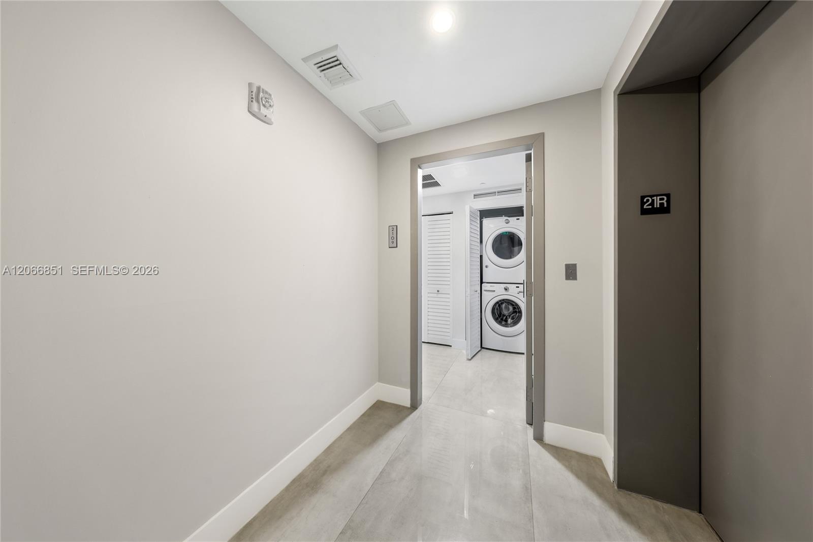 488 NE 18th St # 2109, Miami FL 33132 photo 4