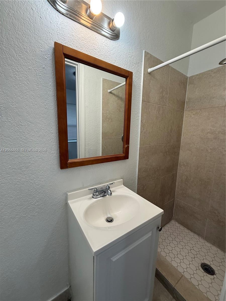 1255 SW 6th St # 1, Miami FL 33135 photo 5