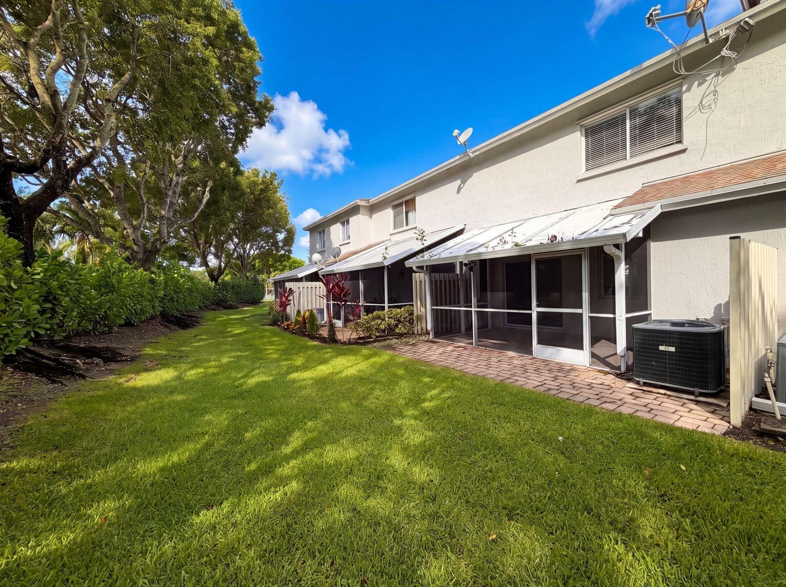 1480 47th, Deerfield Beach FL 33442 photo 5