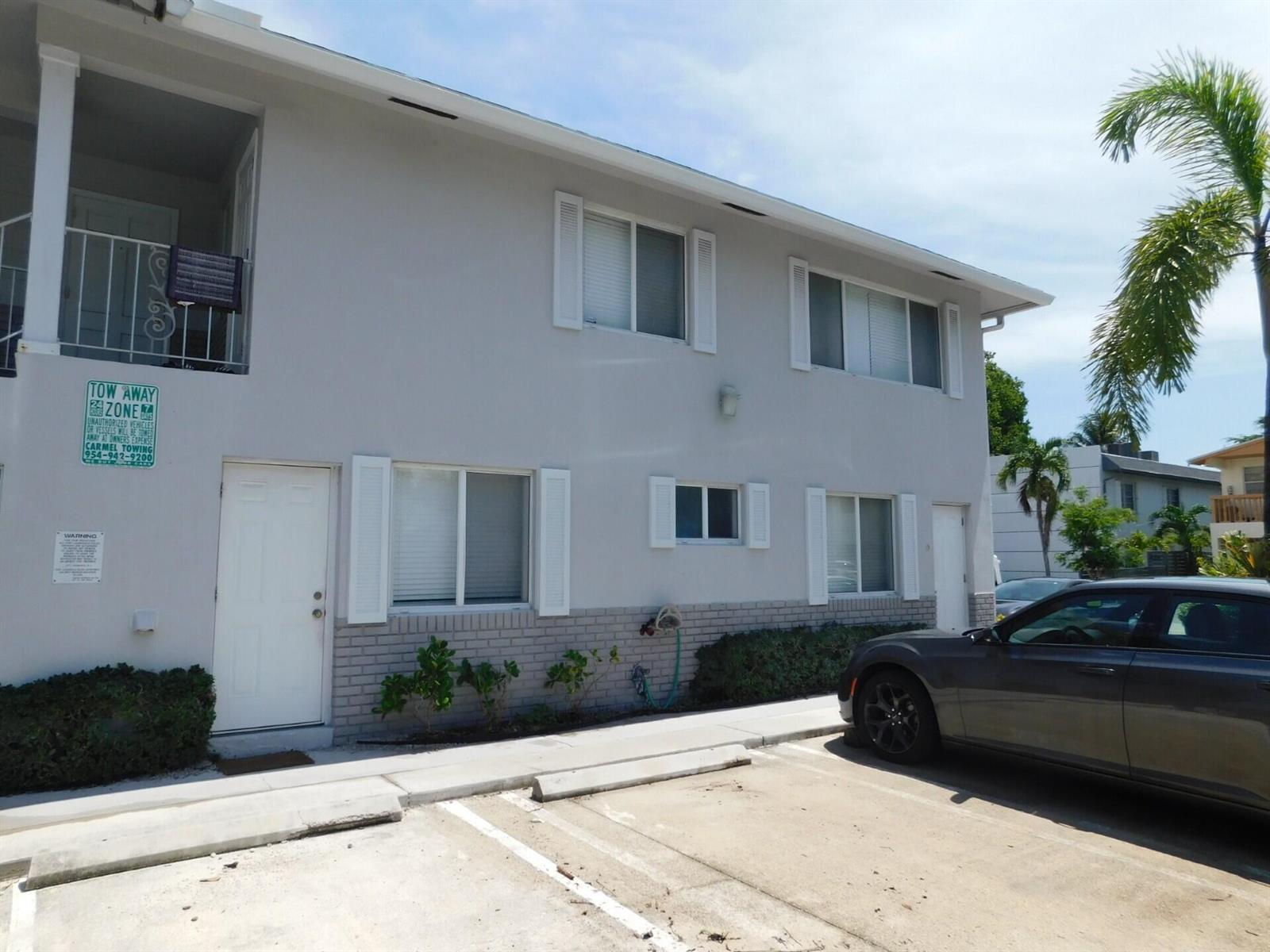 825 NE 6th Street # 3, Fort Lauderdale FL 33304 photo 2