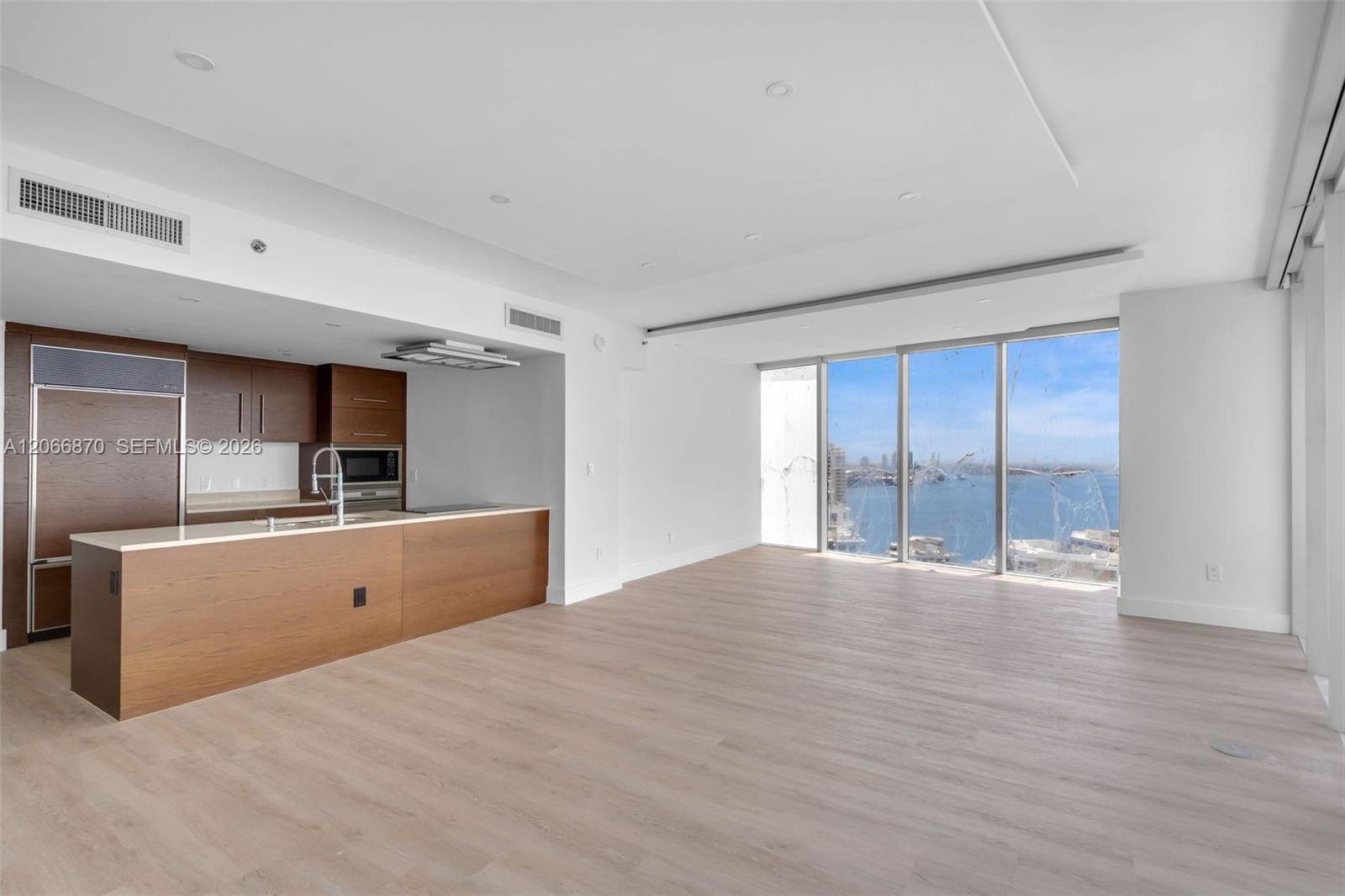 495 Brickell Ave # 3601, Miami FL 33131 photo 4