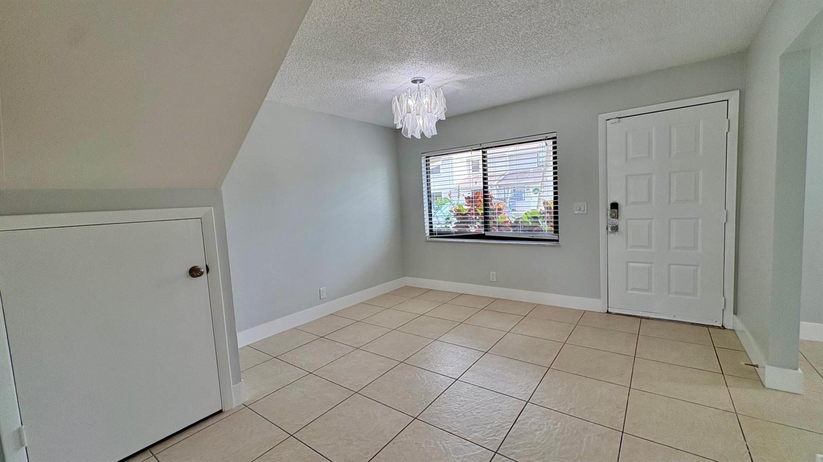 5325 TENNIS Lane, Delray Beach FL 33484 photo 2