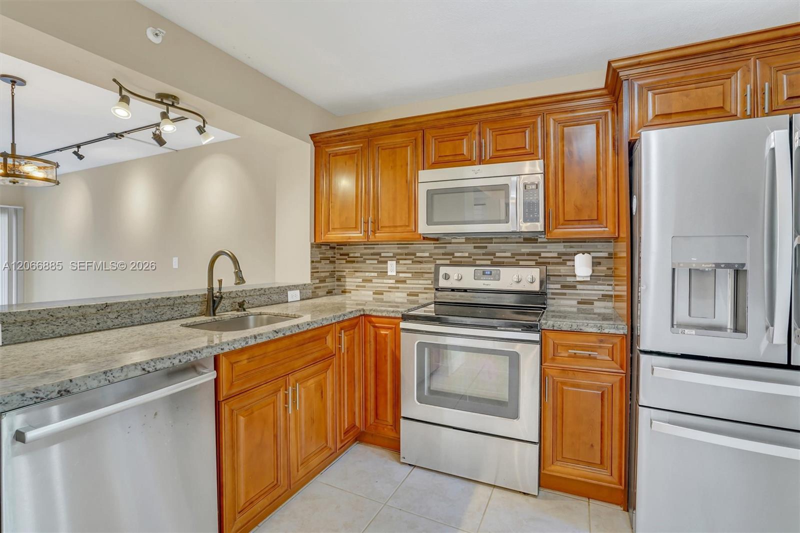 9537 Weldon Cir # I109, Tamarac FL 33321 photo 4