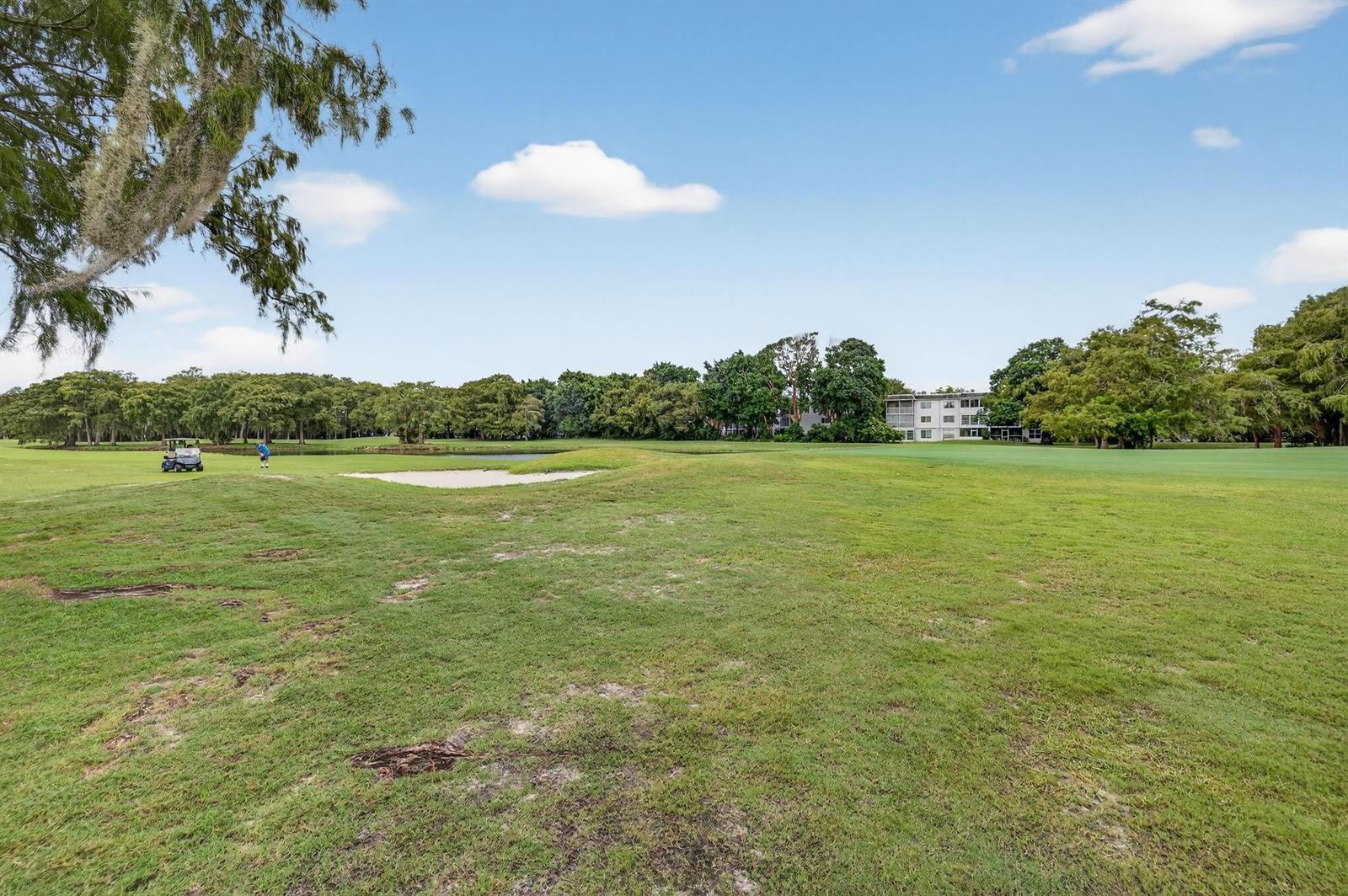 8400 LAGOS DE CAMPO Boulevard # 303, Tamarac FL 33321 photo 3