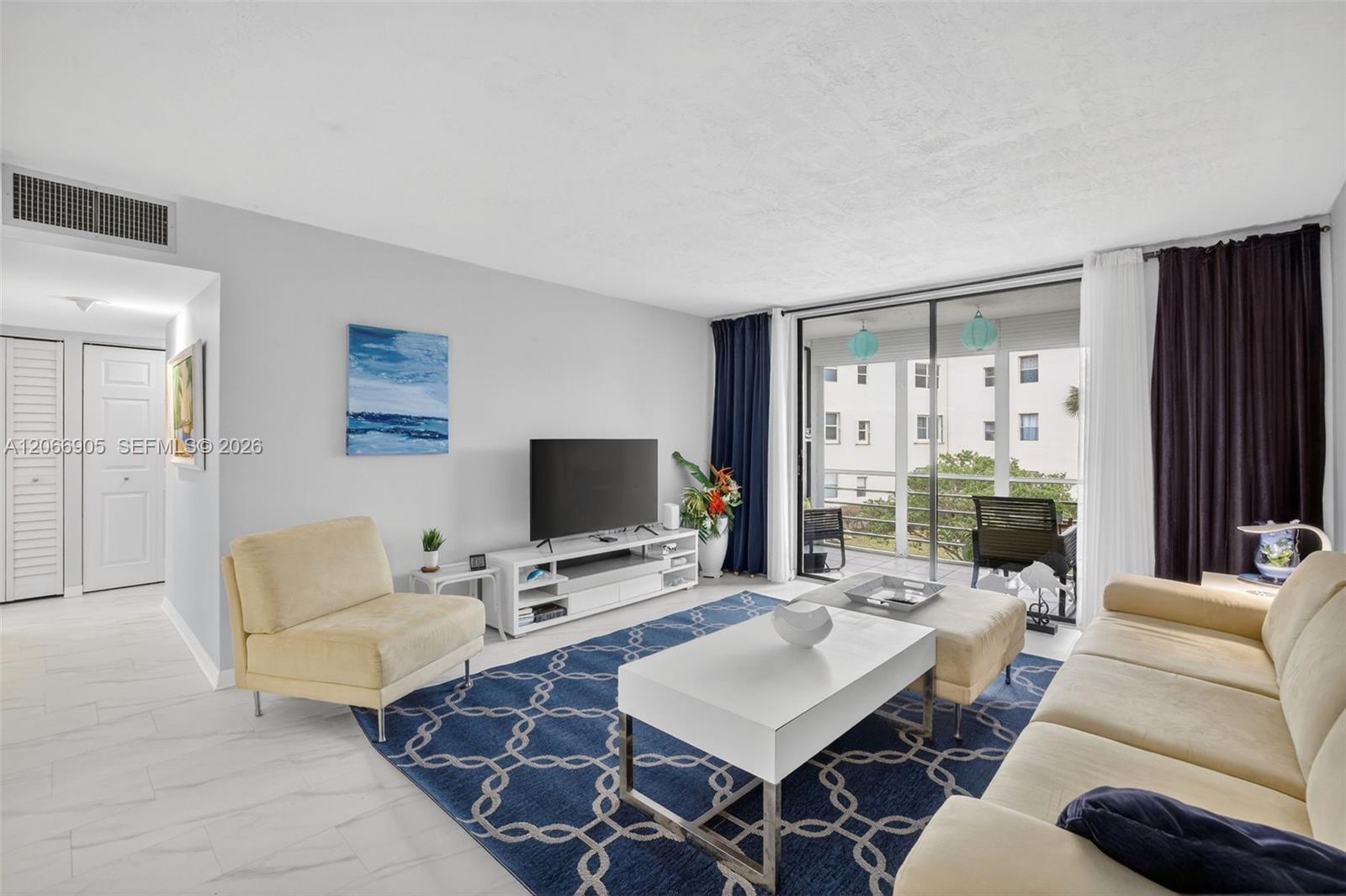 2801 Somerset Dr # 205, Lauderdale Lakes FL 33311 photo 4