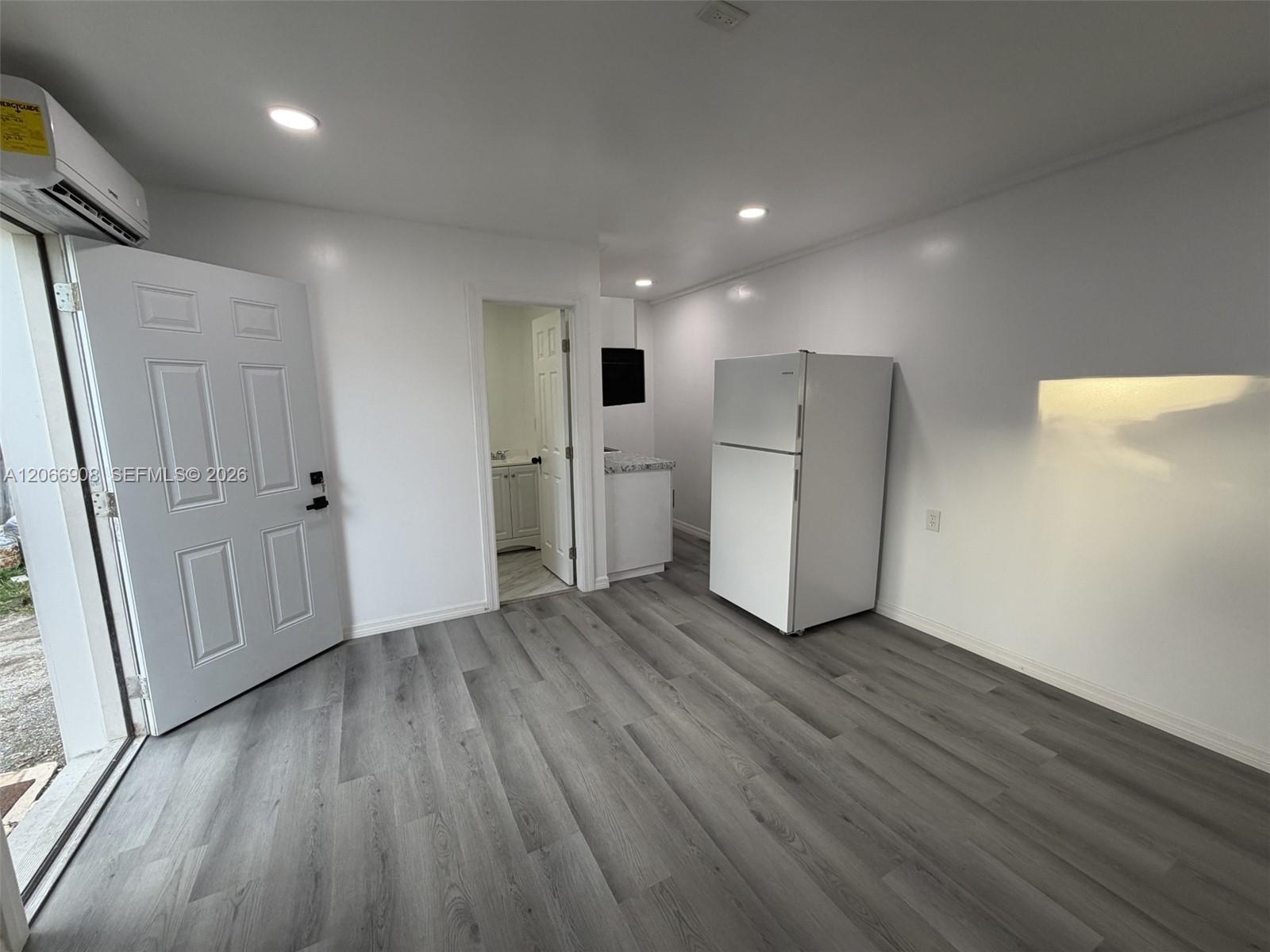 11301 SW 177th St, Miami FL 33157