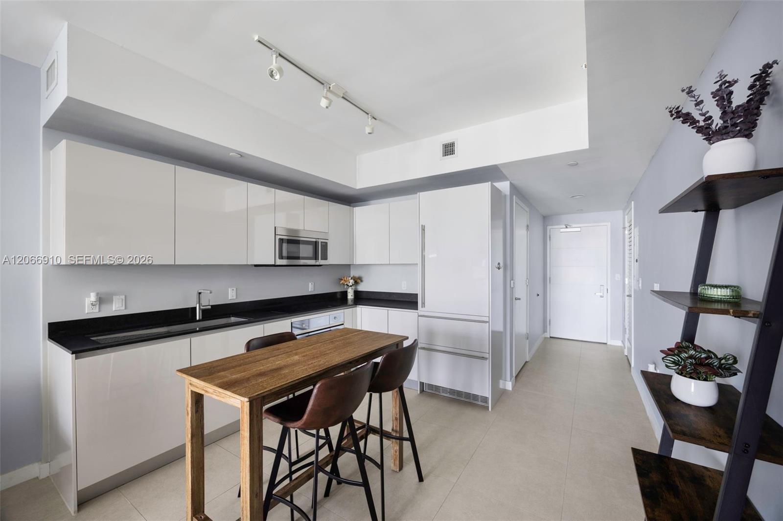 1010 Brickell Ave # 3610, Miami FL 33131 photo 3