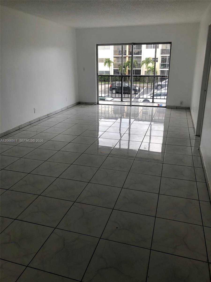 220 SW 9th Ave # 201, Hallandale Beach FL 33009 photo 4